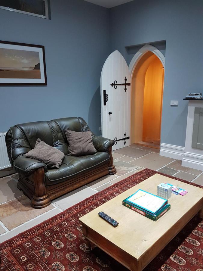 Renovated Church Close To The Beach Llanelli Habitación foto